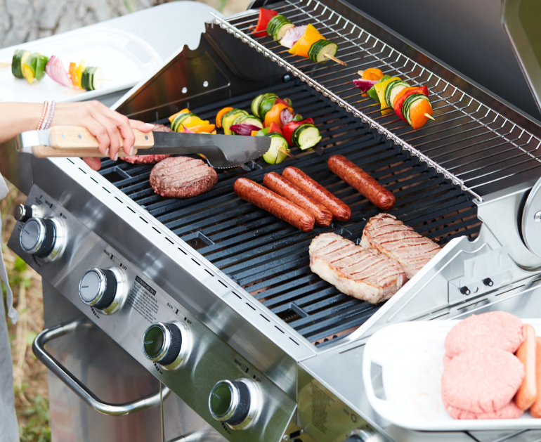 Top 5 Food Safety Tips for Summer Grilling Season