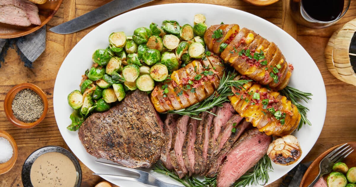 Pepper-Crusted Tri Tip Roast | Beef Loving Texans | Beef Loving Texans is your one-stop information 